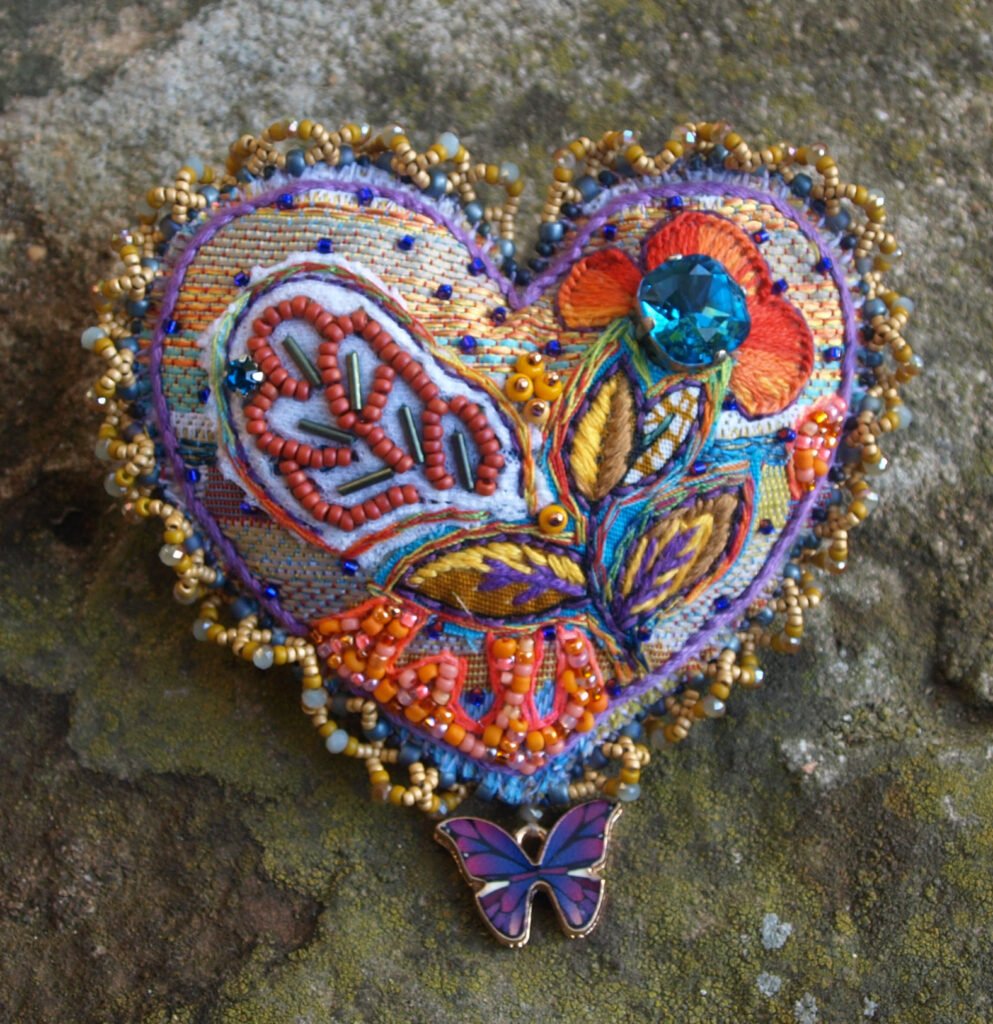 Broche 3