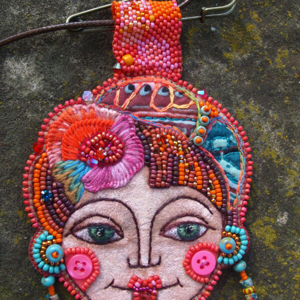 Coquette 2 (pendentif ou broche)