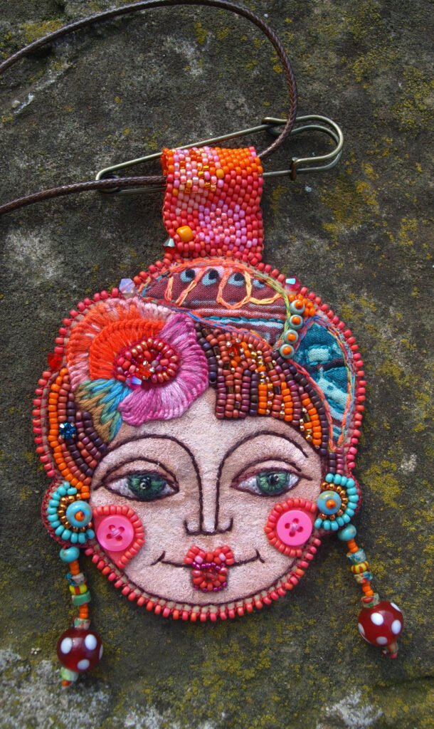 Coquette 2 (pendentif ou broche)