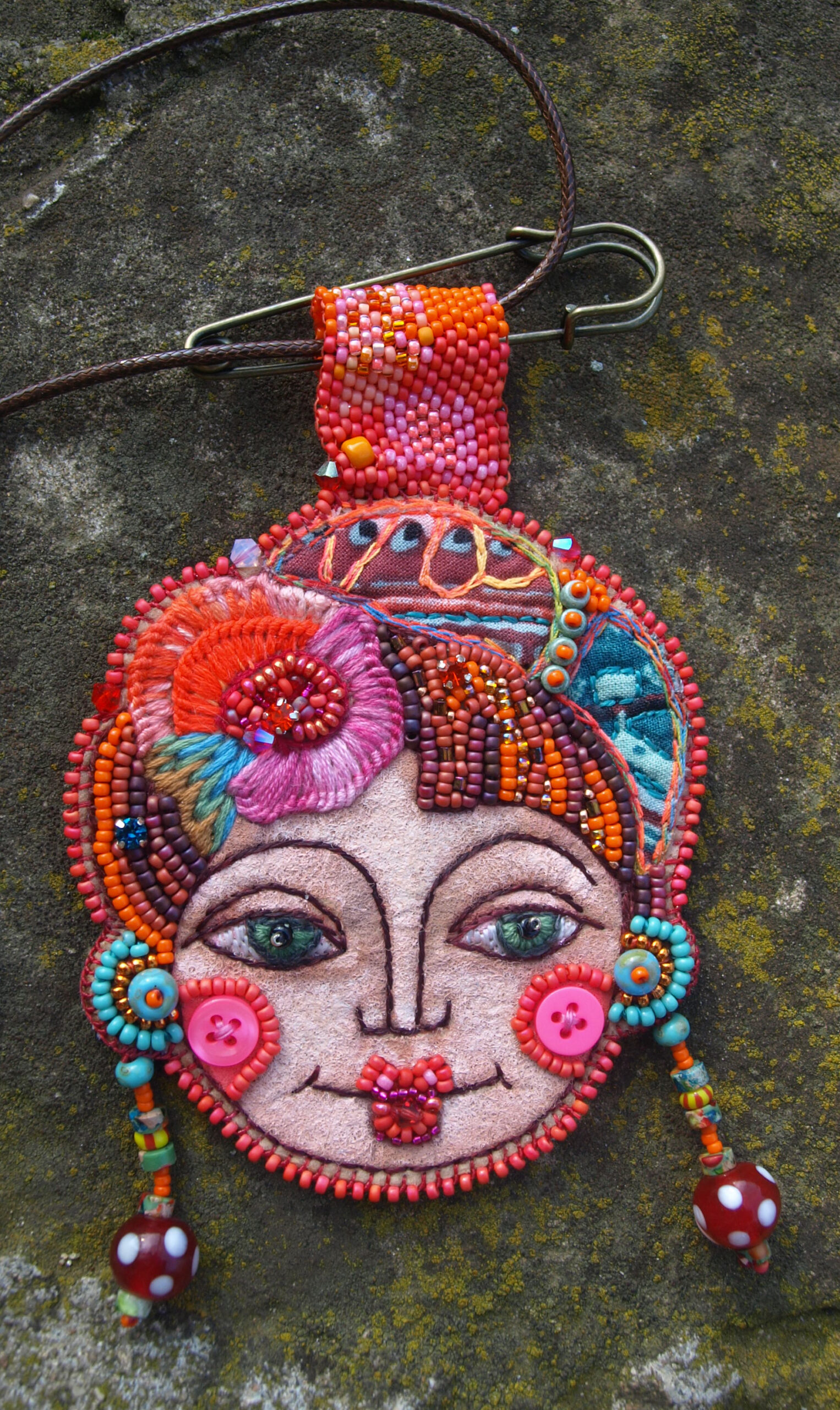 Coquette 2 (pendentif ou broche)