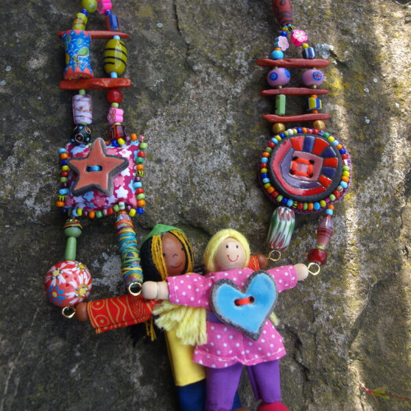 Sautoir : "Toutes les couleurs du monde" (Adopté)