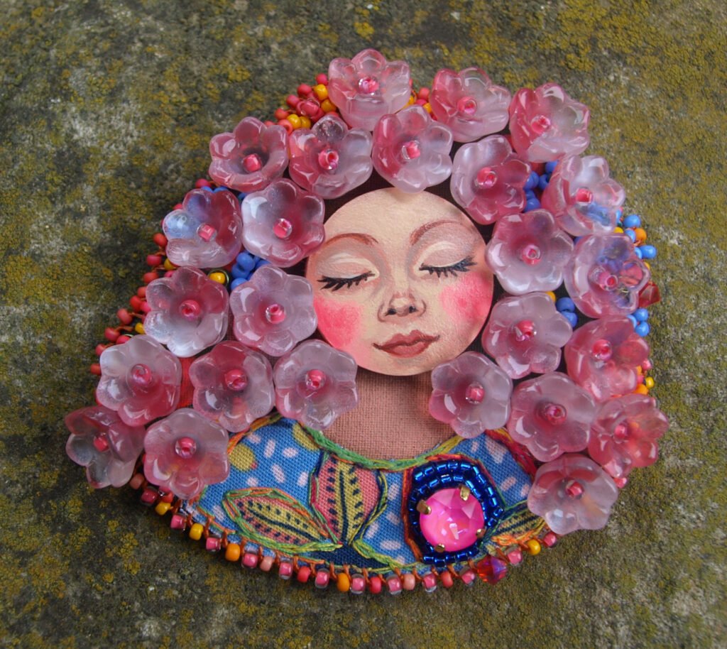 Broche "le parfum des fleurs" (adoptée)
